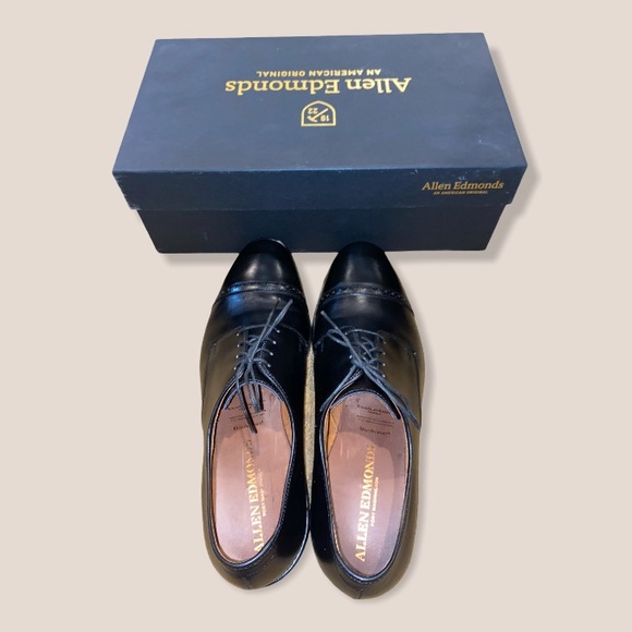 Allen Edmonds Boulevard Cap Toe Derby Black - Picture 2 of 6